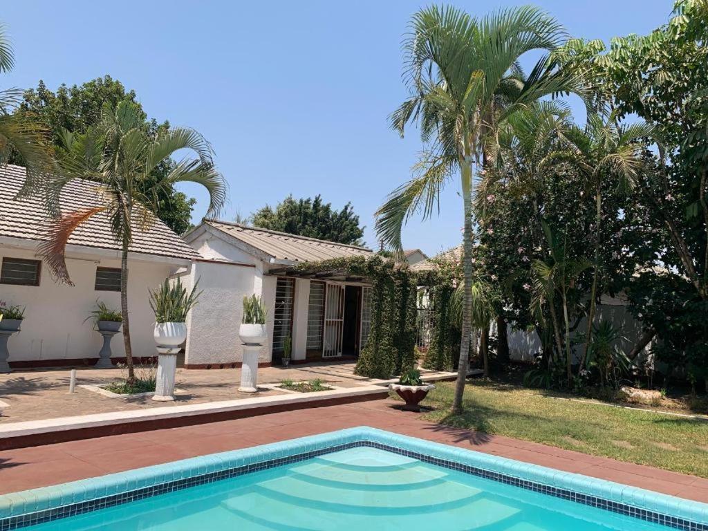 Copperbelt Executive Accommodation Ndola, Zambia Номер фото